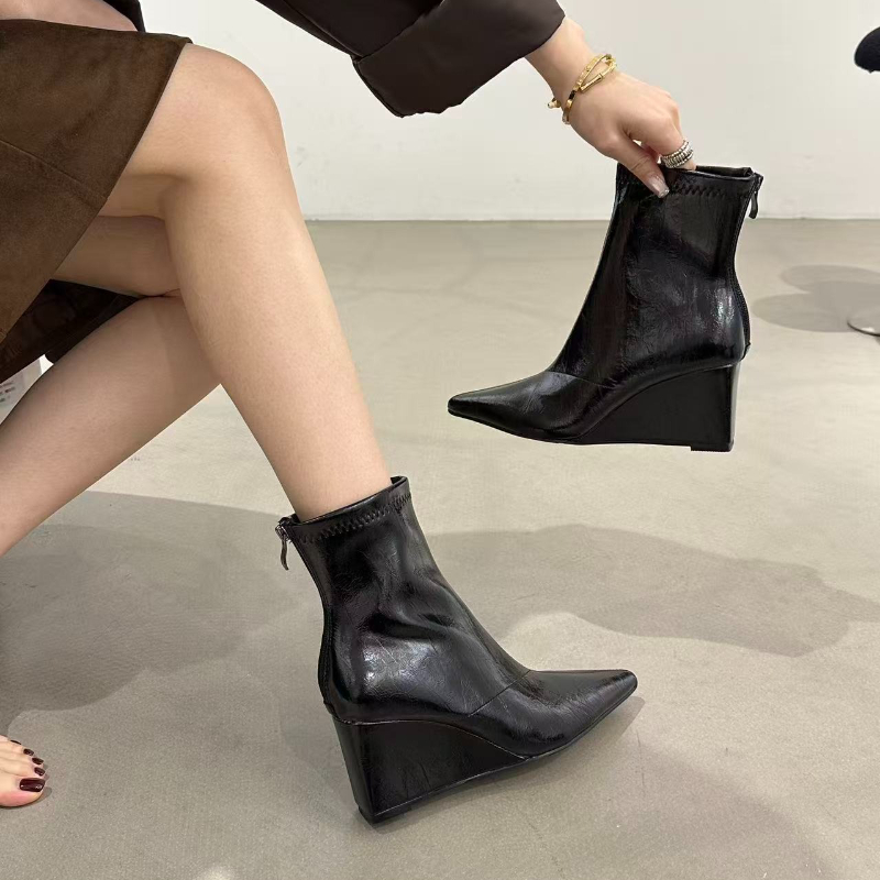 Bottines Vintage à talons pour - Vintage Fashion Style Female avis et prix