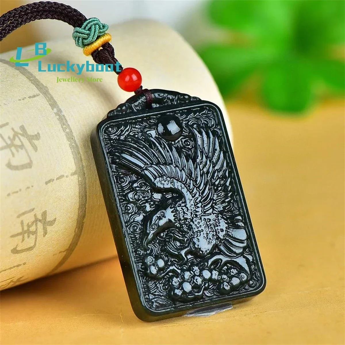 Pendentif Aigle en Jade Hetian - Vintage Fashion Exhibition avis et prix