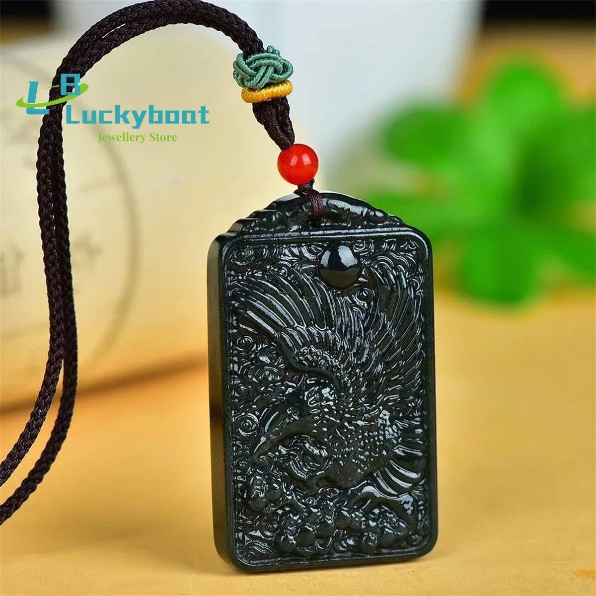 Pendentif Aigle en Jade Hetian - Vintage Fashion Exhibition avis et prix