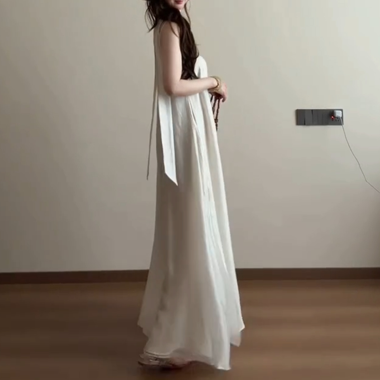 Nouvelle Robe Longue Blanche V - Vintage Fashion Tiktok avis et prix